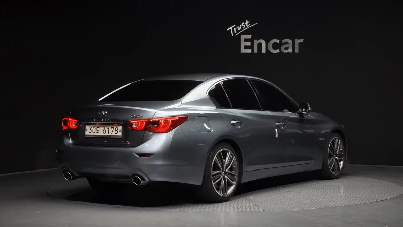 Infiniti Q50