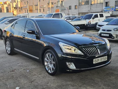 Hyundai Equus