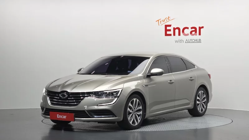 Renault SM6