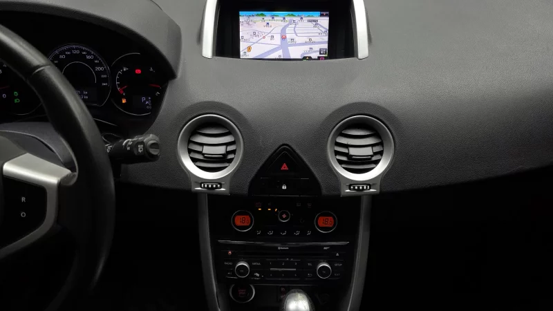 Renault QM5