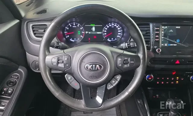 Kia Carens