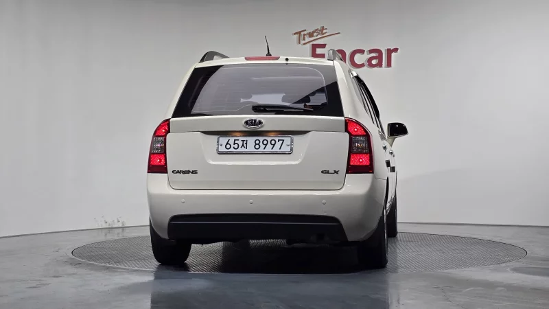 Kia Carens