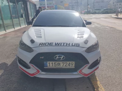 Hyundai Veloster