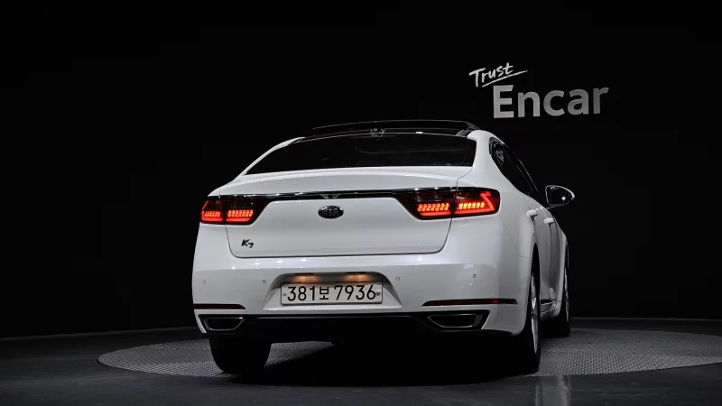 Kia K7