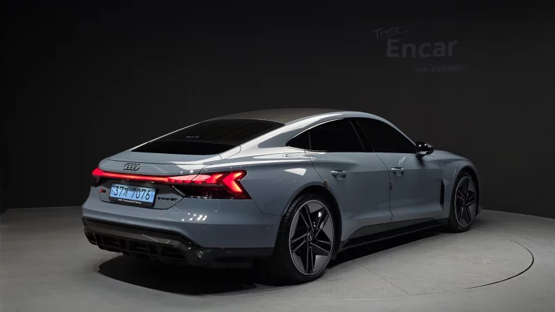 Audi RS e-tron GT
