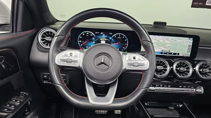 Mercedes-Benz GLB-Class