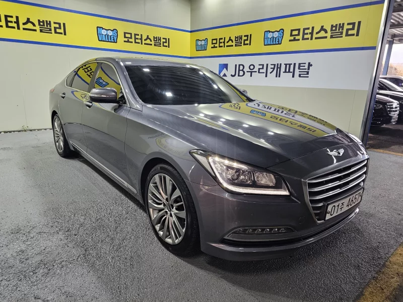 Hyundai Genesis