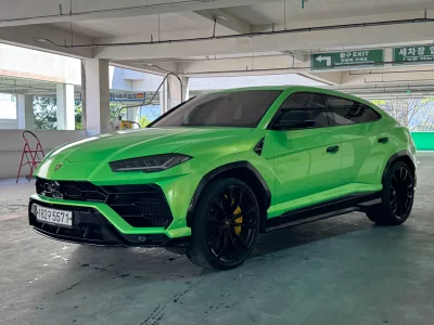 Lamborghini URUS