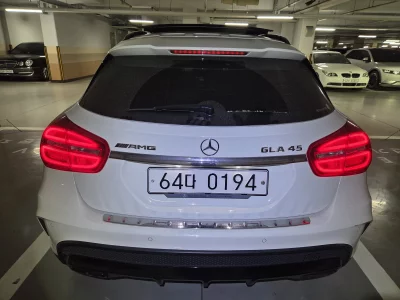 Mercedes-Benz GLA-Class