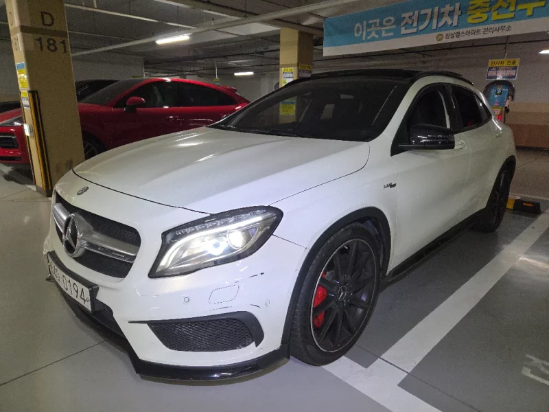 Mercedes-Benz GLA-Class