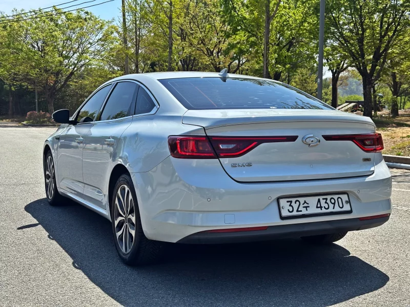 Renault Samsung SM6