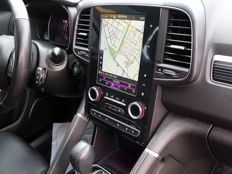 Renault QM6