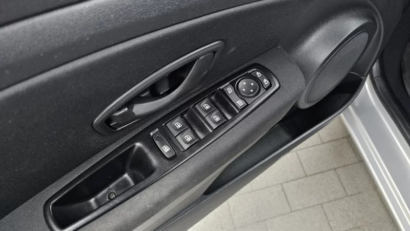 Renault SM3