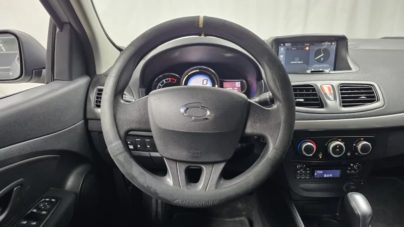 Renault SM3