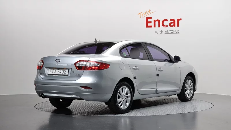 Renault SM3