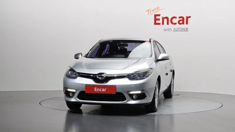 Renault SM3