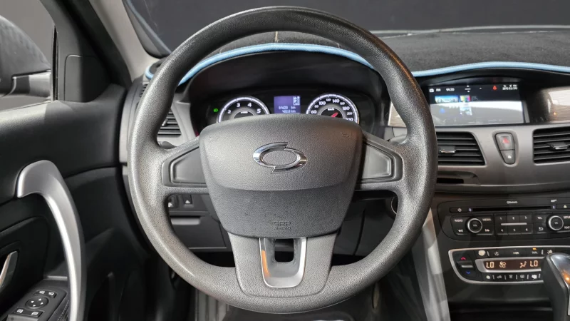 Renault Samsung SM5