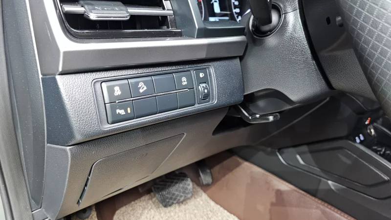 SsangYong Rexton Sports Khan