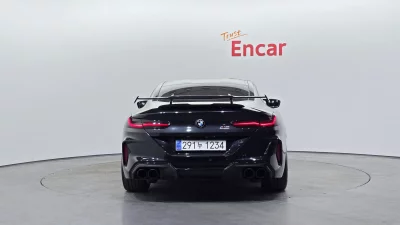 BMW M8