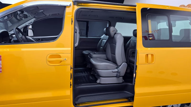 Hyundai Grand Starex