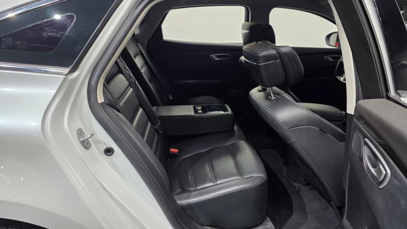 Renault SM6