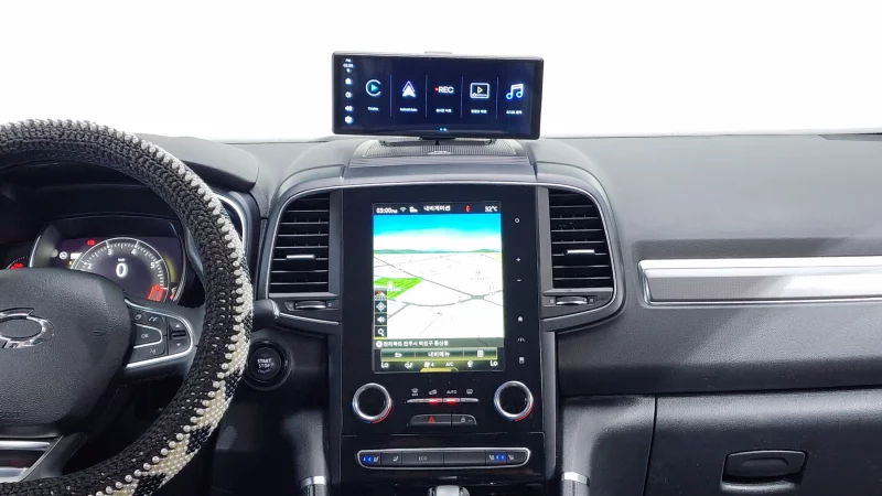 Renault QM6