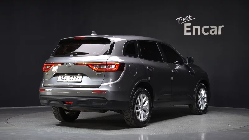 Renault QM6
