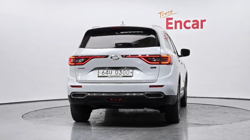 Renault QM6