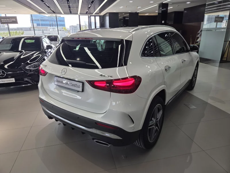 Mercedes-Benz GLA-Class