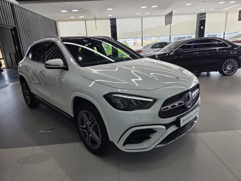 Mercedes-Benz GLA-Class
