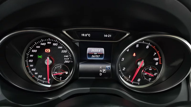 Mercedes-Benz GLA-Class