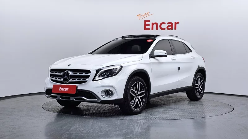 Mercedes-Benz GLA-Class
