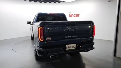 GMC SIERRA