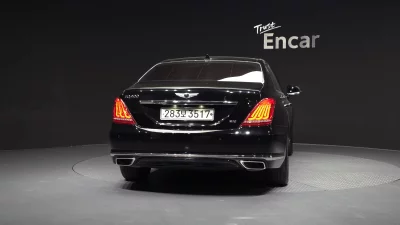 Genesis EQ900