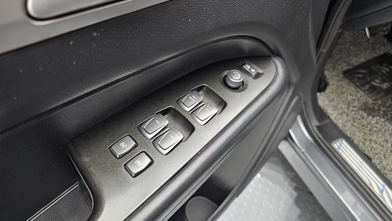 SsangYong Rexton Sports Khan