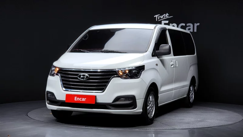 Hyundai Grand Starex