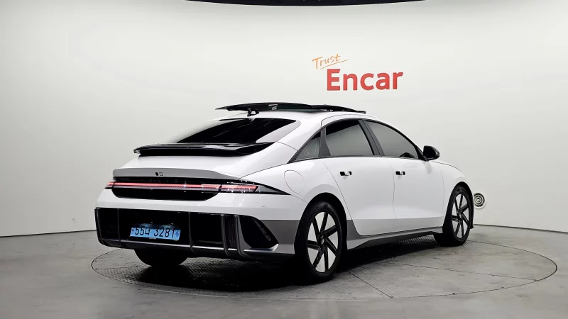 Hyundai Ioniq 6