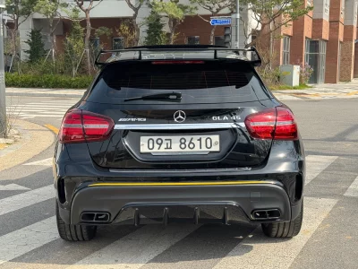 Mercedes-Benz GLA-Class