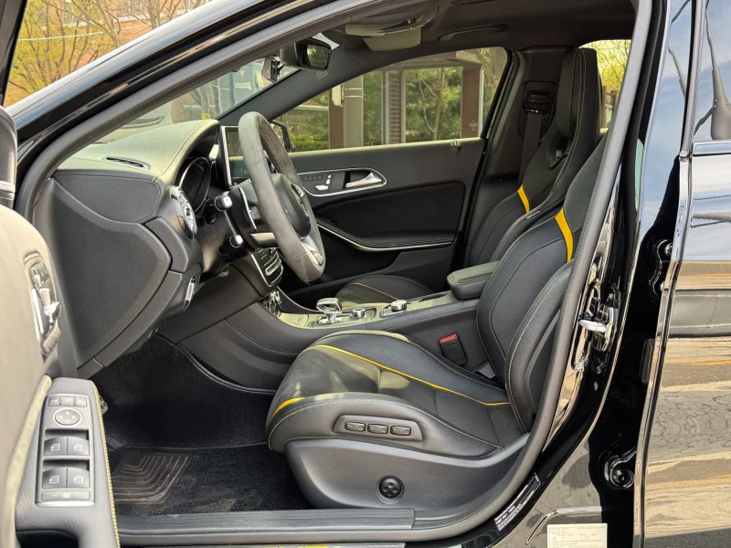 Mercedes-Benz GLA-Class