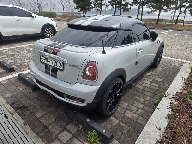 MINI Coupe