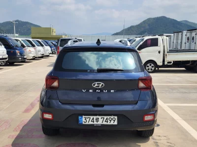Hyundai Venue