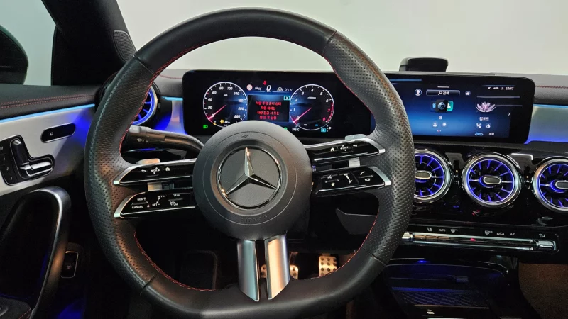 Mercedes-Benz CLA-Class