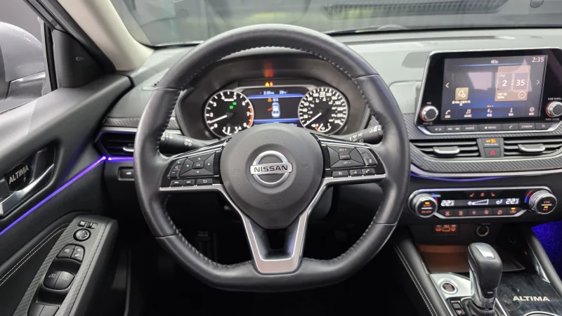 Nissan Altima