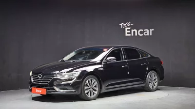Renault SM6