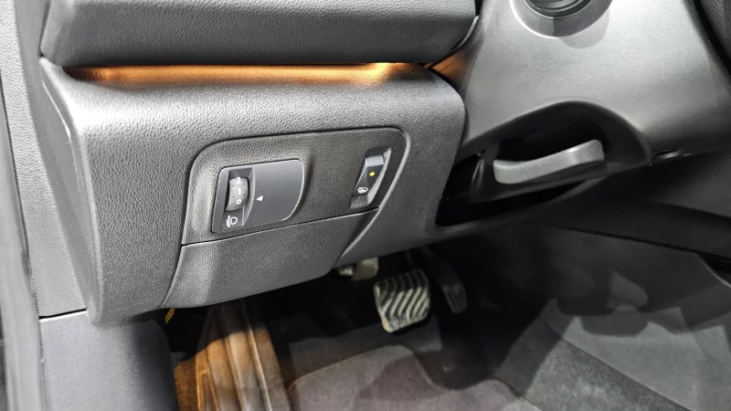 Renault SM6