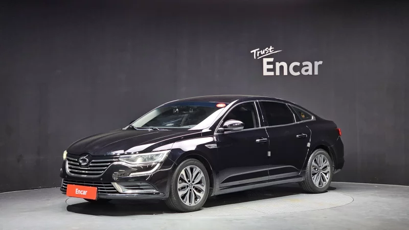 Renault SM6