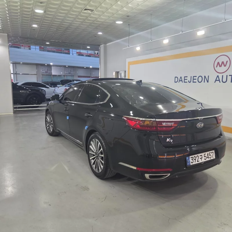 Kia K7
