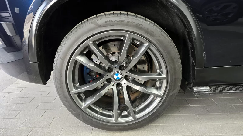 BMW X5 M