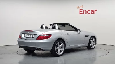 Mercedes-Benz SLK-Class