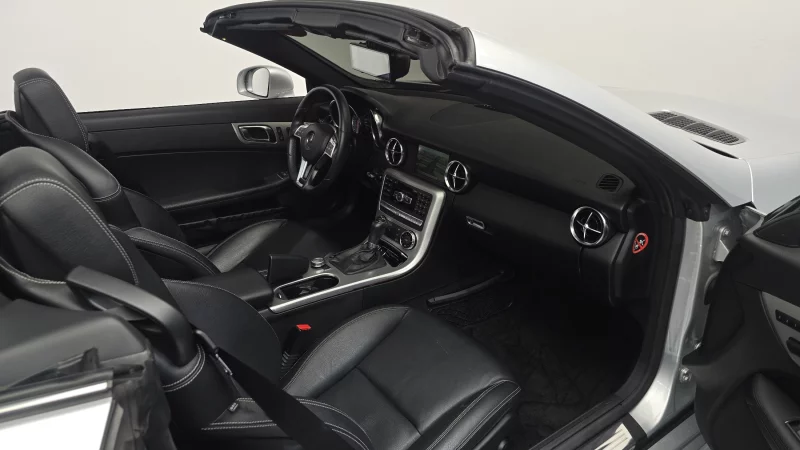 Mercedes-Benz SLK-Class